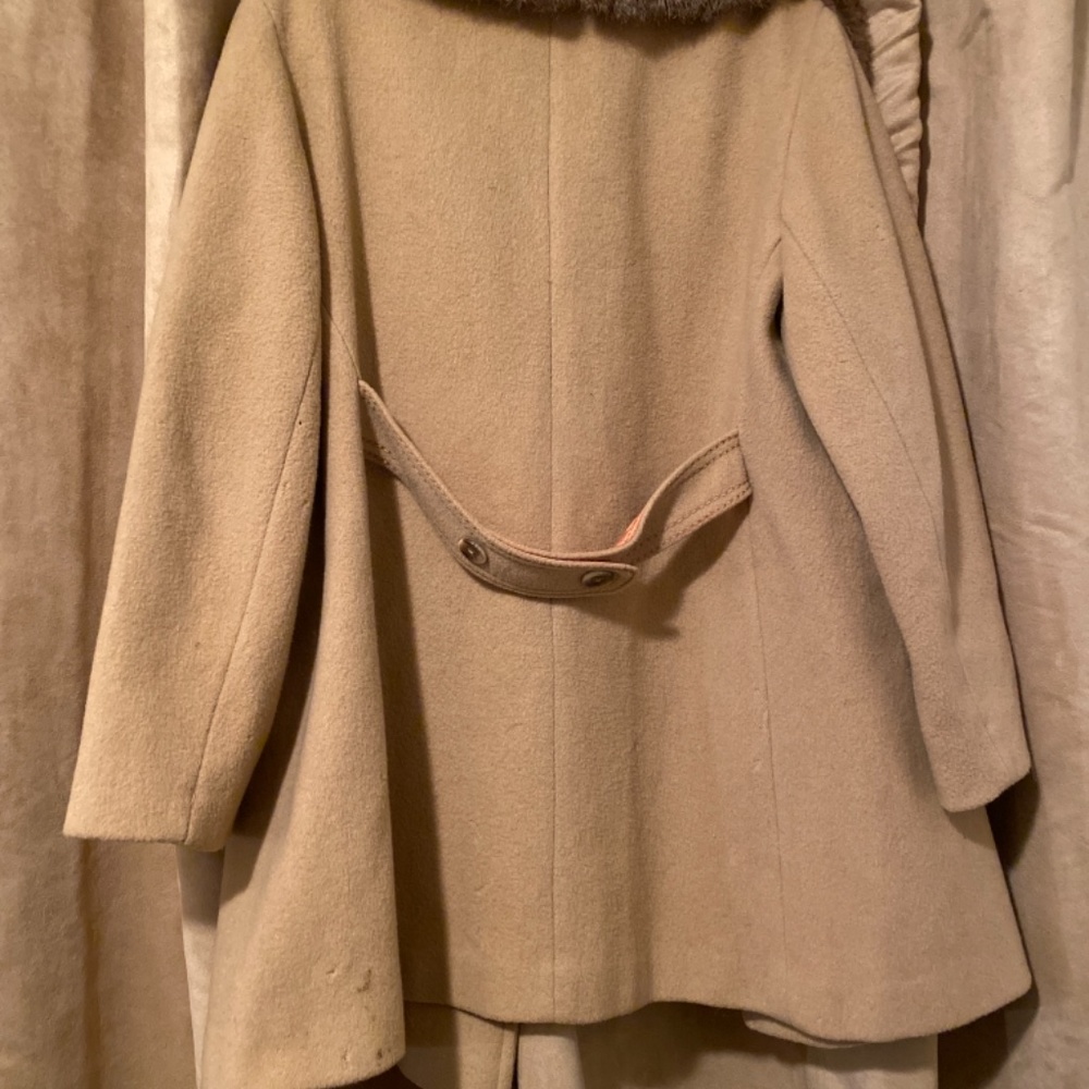 Vintage Fur coat Sears - Picture 10 of 11